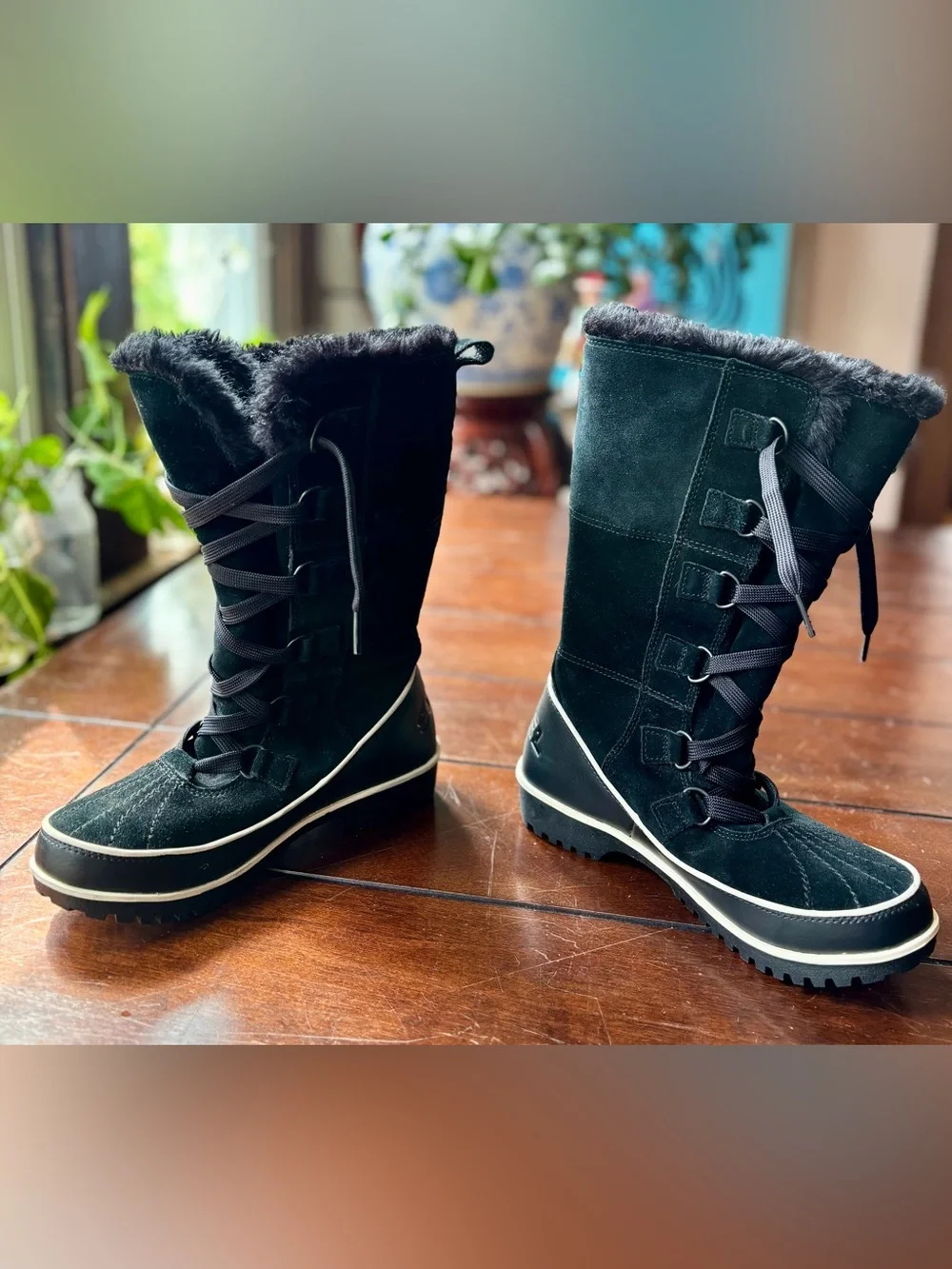 SOREL Tivoli High II Waterproof Black Suede Winter Snow Boots Faux Fur. NWOT!!